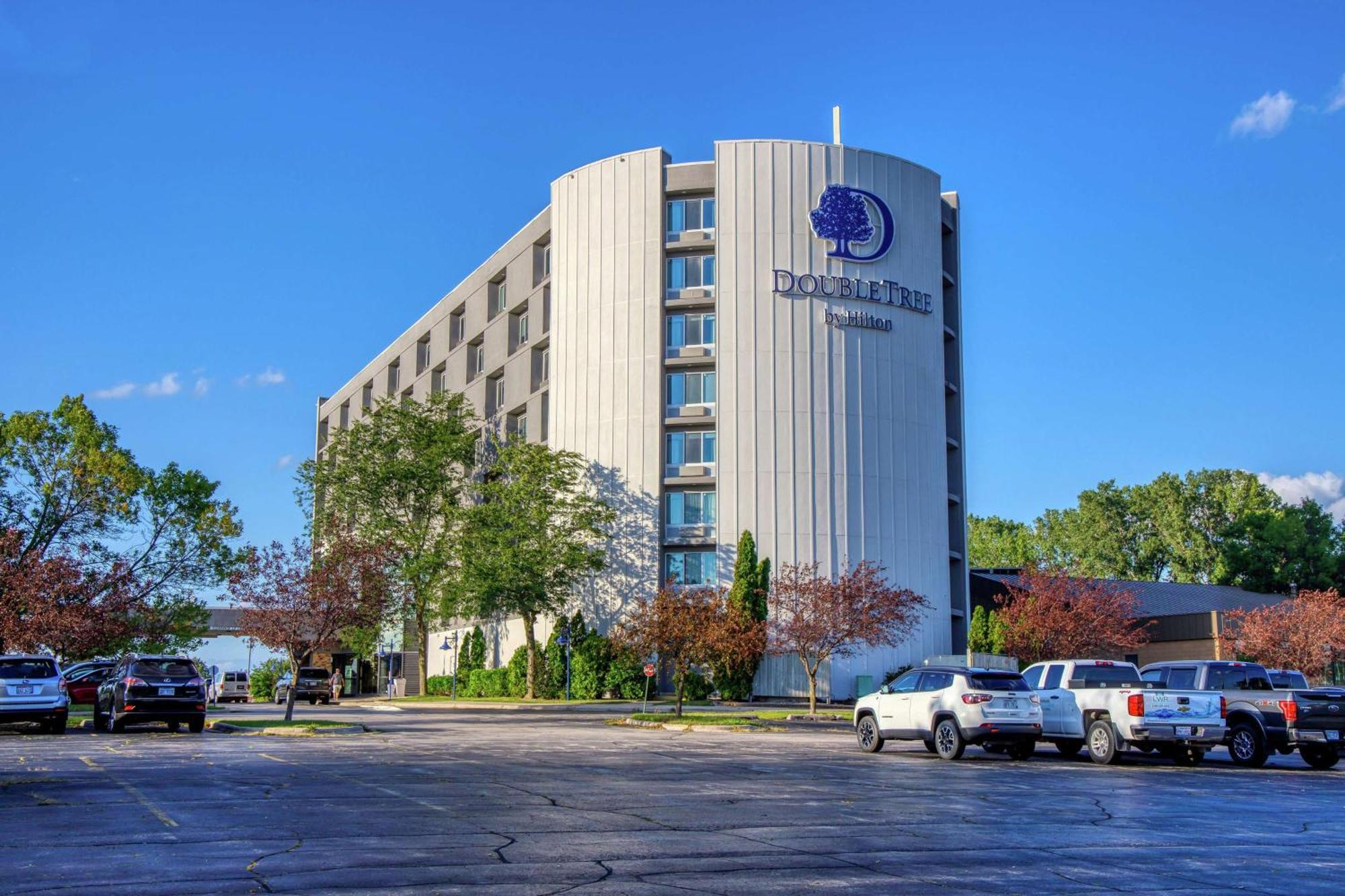 Doubletree By Hilton Appleton, Wi Hotel Bagian luar foto